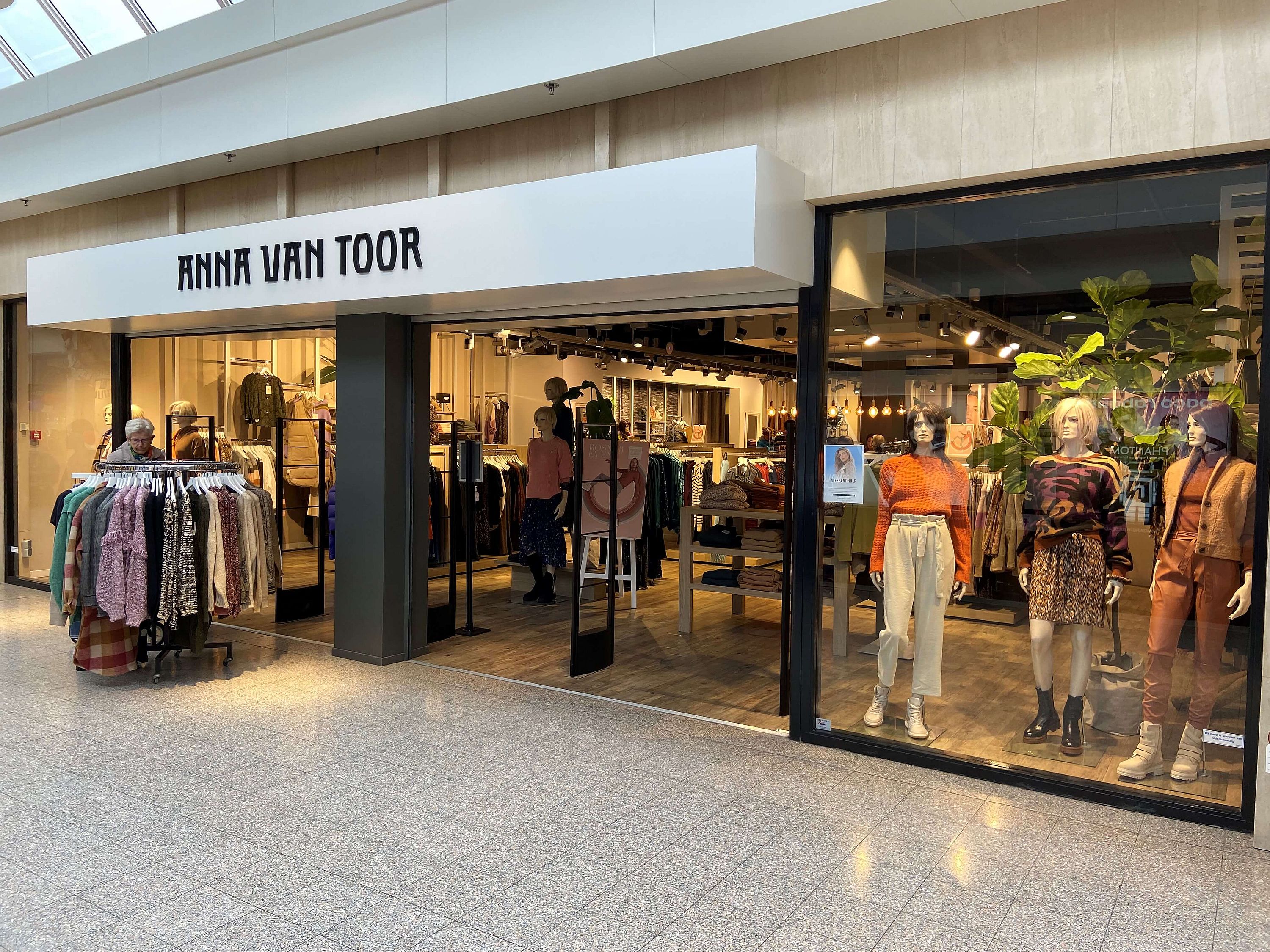 Anna-van-Toor-Zwijndrecht Anna-van-Toor-Zwijndrecht