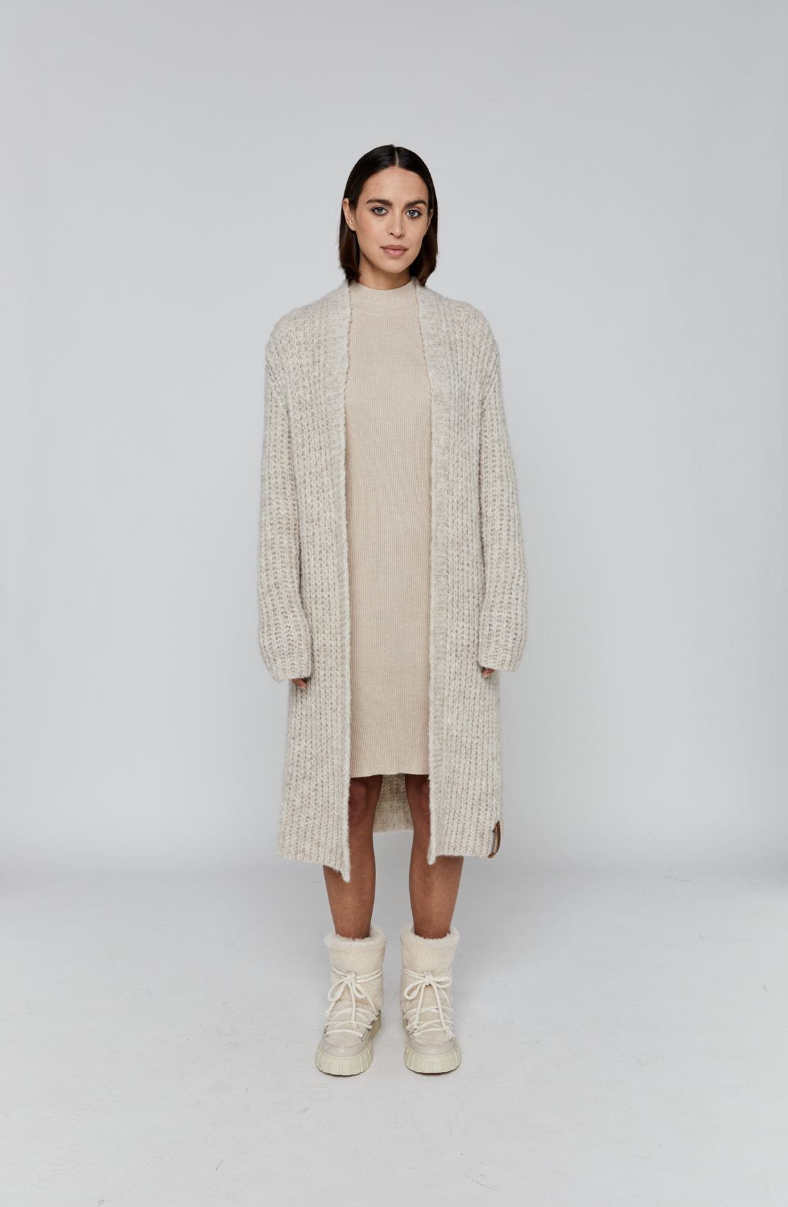 Beige - 02